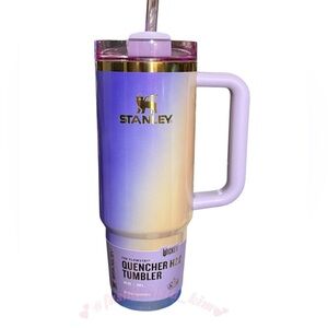 Wicked stanley Glinda for Good 30 oz Quencher Tumbler NWT